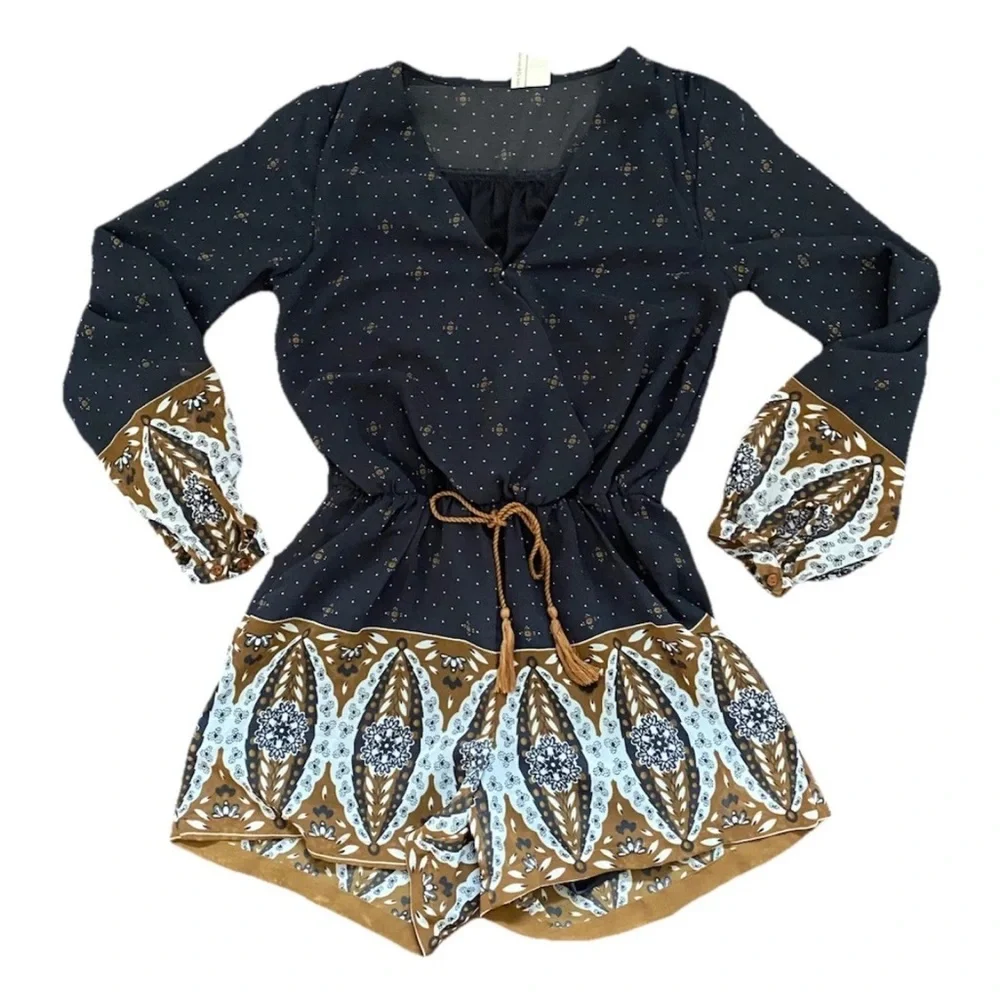 EUC Japan Jumper Romper Shorts Women’s Size S Ajrakh style Paisley Print Boho - Picture 1 of 16